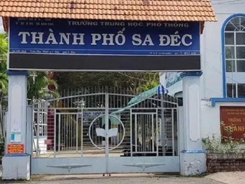 Giữ giấy báo dự thi tốt nghiệp THPT của thí sinh vì nợ tiền học thêm