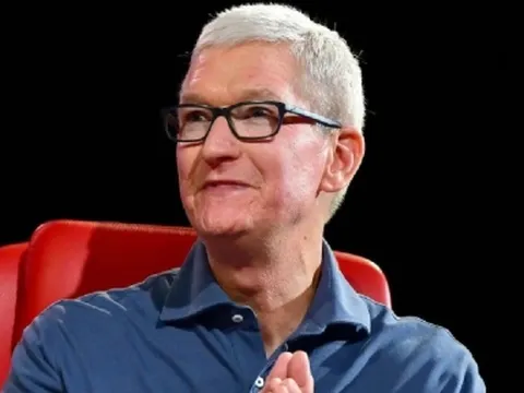 Tim Cook gợi ý 'mua iPhone cho mẹ bạn' sau lời phàn nàn về chất lượng video