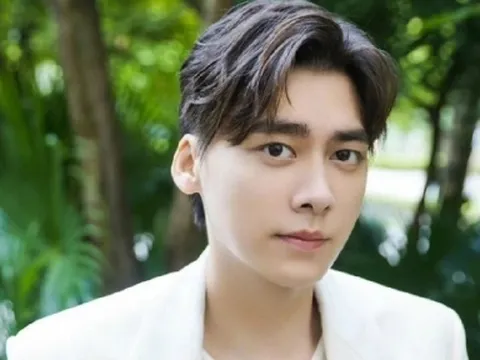 Giữa 'bão đời tư', Lý Dịch Phong được bênh vực