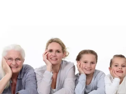 3 thời điểm con người già nhanh nhất, không thể chống lại quy luật thời gian