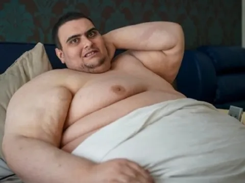 Cuộc sống địa ngục của chàng trai béo nhất nước Anh: Cả ngày đi được 25 bước, giảm cân giống như bị tra tấn