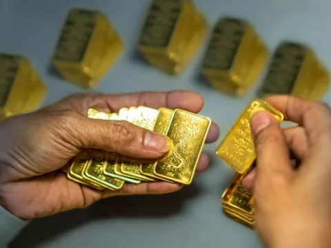Giá vàng trưa ngày 29/7: Đảo chiều bật tăng mạnh mẽ 