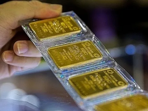 Giá vàng trưa ngày 1/8: Khởi sắc trong phiên đầu tháng 