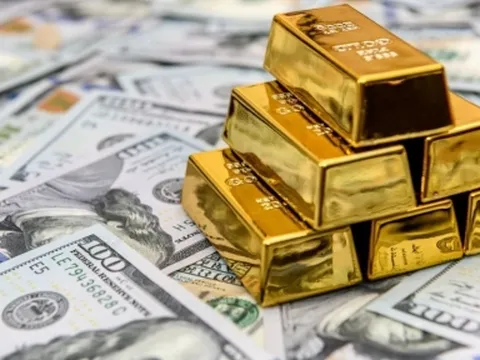 Giá vàng trưa ngày 31/5: Đảo chiều lao dốc không phanh