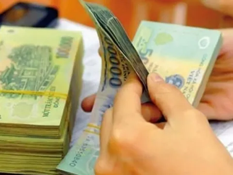 Chi tiết bảng lương ngành hộ sinh trong năm 2022