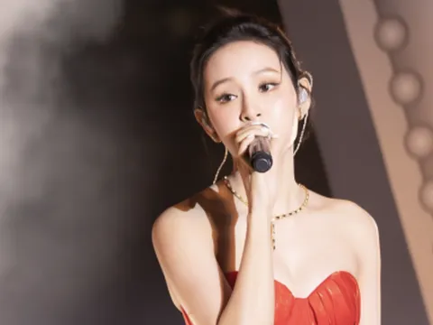 Hiền Hồ nhận tin vui lớn bất chấp bị chê bai khi trở lại sau ồn ào 'anh em nương tựa'