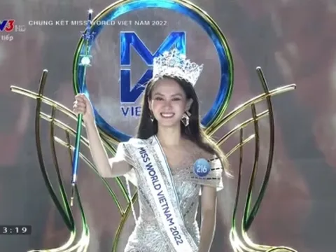 Chi tiết về Huỳnh Nguyễn Mai Phương - tân Miss World Việt Nam 2022: Học vấn khủng - IELTS 8.0, 'bóc' nhan sắc thường mà ai cũng choáng