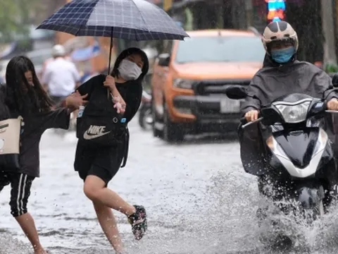 Dự báo thời tiết ngày cuối kỳ nghỉ lễ Quốc khánh 2/9: Bắc Bộ - Nam Bộ mưa lớn cục bộ