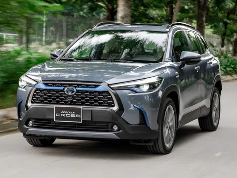 Bảng giá xe Toyota Corolla Cross 2022 mới nhất cuối tháng 8: Ở mức hấp dẫn đến khó tin