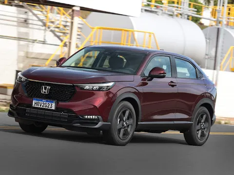 Honda HR-V 2023 mới bắt đầu mở bán với giá 630 triệu, trang bị lấn lướt Kia Seltos và Hyundai Creta