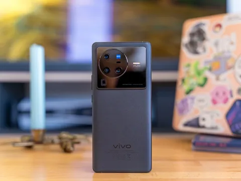 Lý do nên mua vivo X80 Pro tháng 8: Cụm camera siêu chất ‘chặt đẹp’ chiến binh iPhone 13 Pro Max