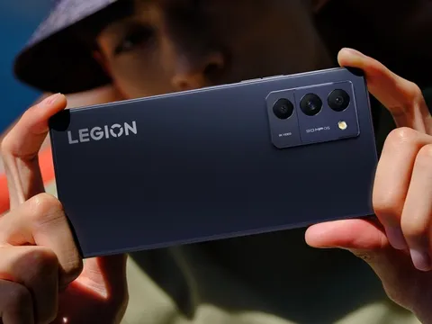 Legion Y70 ra mắt với tư cách là điện thoại đầu tiên của Lenovo sở hữu chip Snapdragon 8+ Gen 1