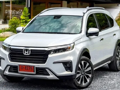 Chi tiết mẫu MPV Honda giá rẻ: Thiết kế lu mờ Mitsubishi Xpander, trang bị so kè Toyota Veloz Cross