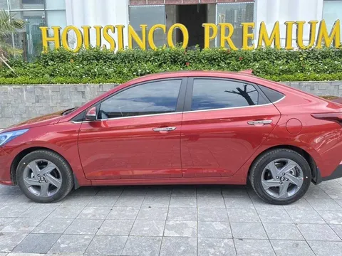 Dân tình xôn xao trước chiếc Hyundai Accent 2022 rao bán giá không tưởng, hé lộ mức ODO cực thấp