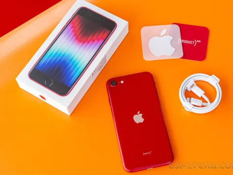 Giá iPhone SE 2022 tháng 9, đập hộp mới tinh dưới 10 triệu khiến dân tình ngỡ ngàng