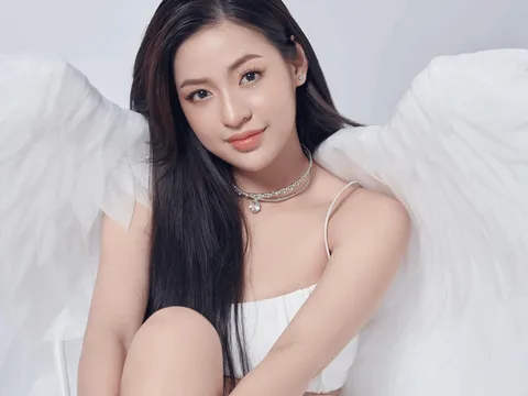 Hot girl 'trứng rán' Thanh Tâm chính thức lên tiếng về tin lên xe hoa khiến dân tình ngỡ ngàng