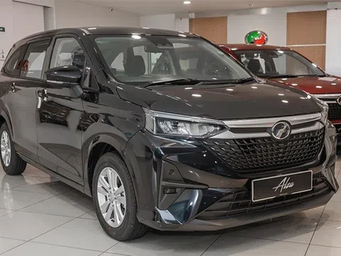 Mẫu xe 'song sinh' của Toyota Veloz Cross 2022 đắt hàng không tưởng với giá 328 triệu đồng