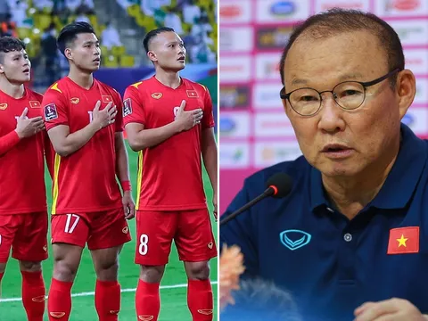 'Cơn lốc đường biên' của ĐT Việt Nam nghỉ dài hạn, hết cơ hội làm việc với HLV Park Hang-seo?