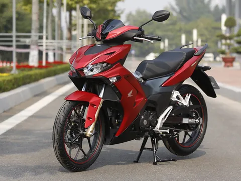 Yamaha Exciter 155 2023 vừa về đại lý, giá xe Honda Winner X đã vội giảm xuống mức đáng kinh ngạc