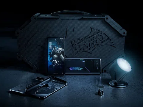 Mở hộp, chiêm ngưỡng phiên bản Batman Edition giới hạn của ASUS ROG Phone 6D