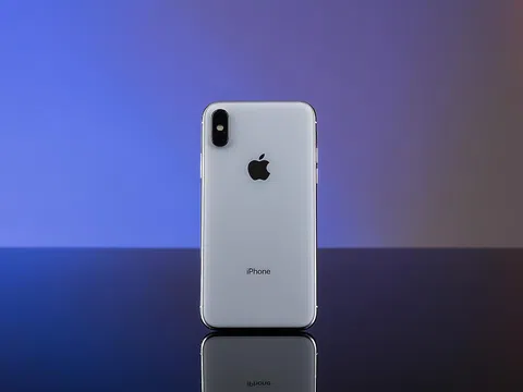 Cập nhật giá iPhone X cuối tháng 9: Chỉ từ 7 triệu, có tính năng ngang ngửa với iPhone 14