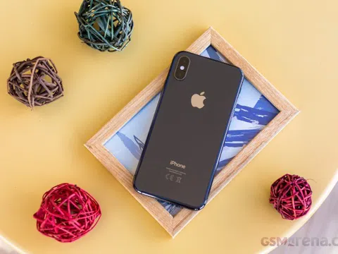 Chỉ hơn 7 triệu đồng, có nên mua iPhone XS thay vì Galaxy A33 để dùng lâu dài?