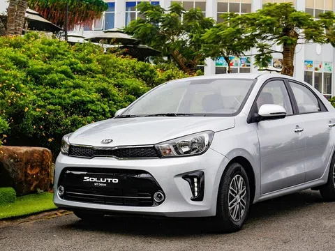 Giá lăn bánh Kia Soluto rẻ hơn cả Hyundai Grand i10, đe doạ Toyota Vios