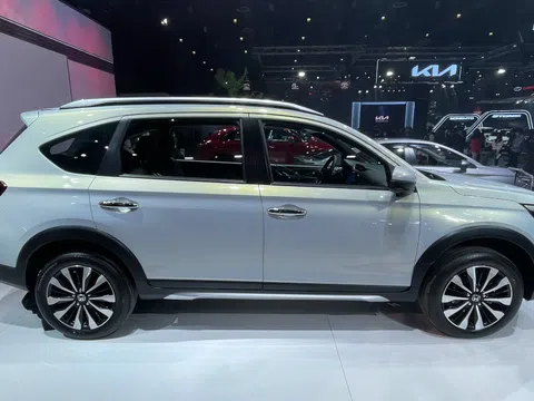 ‘Bom tấn’ MPV của Honda ra mắt vào ngày 21/11, so kè Mitsubishi Xpander