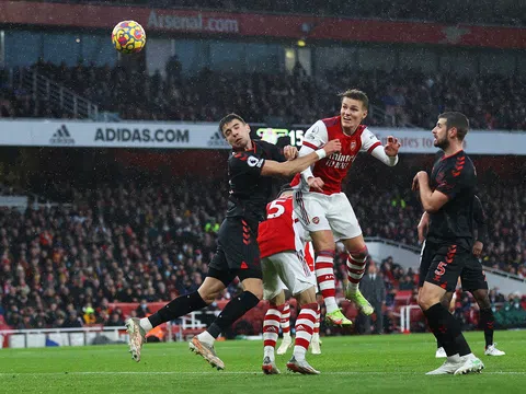 Lịch thi đấu Ngoại hạng Anh: Top 4 có biến, Arsenal xây chắc ngôi đầu bảng?