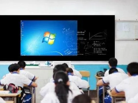 Màn hình tương tác bảng đen PKLNS S Series - Dẫn đầu xu hướng cho lớp học 4.0