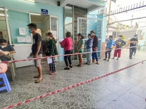 TP.HCM: TIÊM VACCINE PHÒNG COVID-19  CHO NGƯỜI LAO ĐỘNG NHẬP CƯ