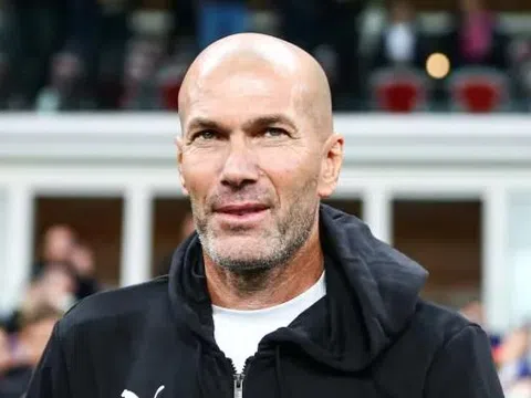 Zidane đang chờ ghế HLV trưởng Pháp?