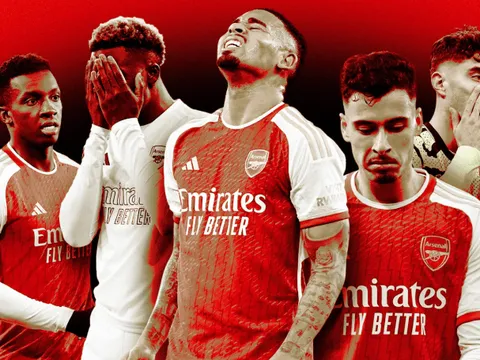 Tại sao Arsenal không mua trung phong cắm?