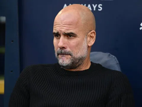 Giữa bão chỉ trích, Pep công khai bảo vệ Tuchel