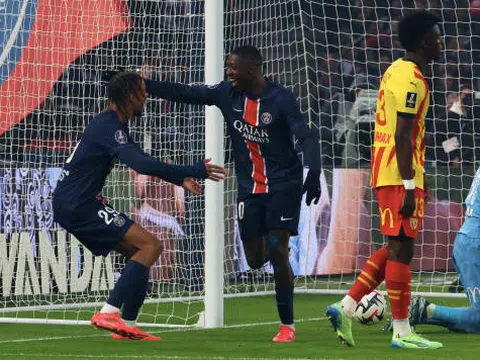 PSG 1-0 Lens: Dembele "giải hạn"; Tiếp mạch bất bại