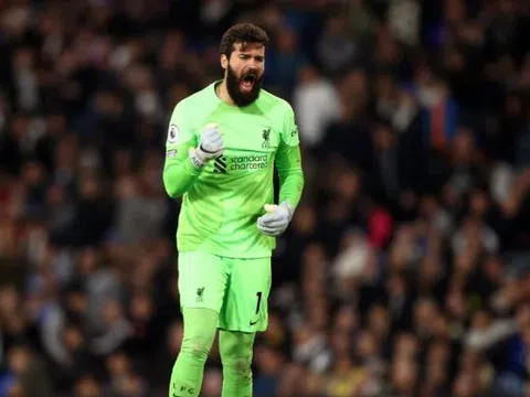 Alisson: "Đó không phải là câu hỏi mà tôi nên trả lời"