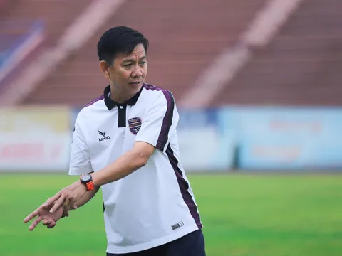 "V-League có tới 26 vòng, đây mới là trận đầu tiên"