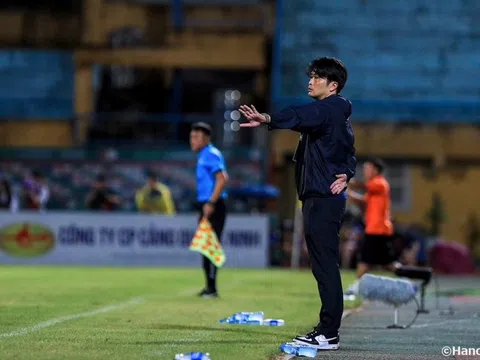 Hà Nội FC chia tay HLV Daiki Iwamasa sau chung kết Cup Quốc gia?