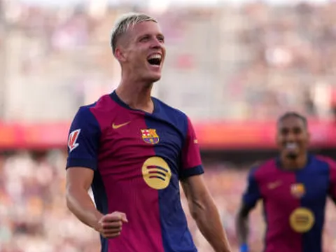 Chờ Barca mòn mỏi, Dani Olmo nói rõ sự thật