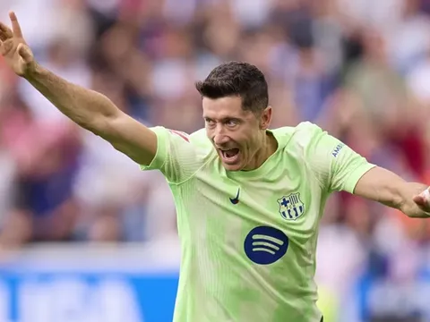 Lewandowski lý giải nguyên nhân nhả đạn như ‘súng tiểu liên’