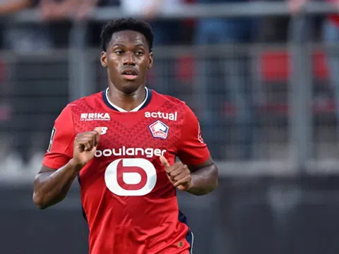 Chelsea nhắm đến bộ đôi Ligue 1 Jonathan David và Rayan Cherki trong tháng 1