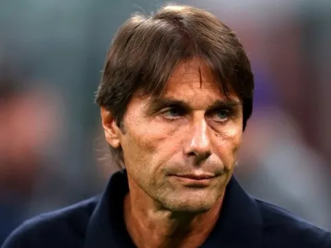 Conte thể hiện tài cầm quân ở trận đấu Inter vs Napoli