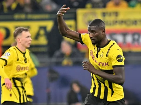 Mainz vs Dortmund (21h30, 09/11): Khủng hoảng sân khách; Thầy trò Nuri Sahin gặp khó