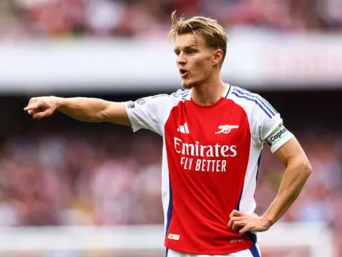 Arsenal tiếp tục nhận tin xấu từ Odegaard