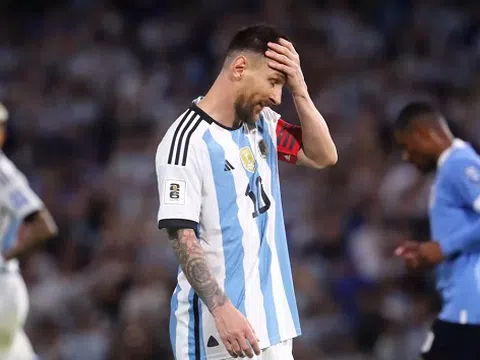 Thái độ của Messi khi đồng đội chế nhạo đối thủ