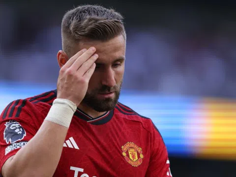 Tới lúc Man United tạm biệt Luke Shaw