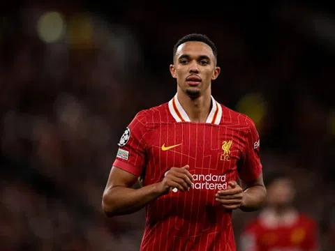 Thực hư vụ Real Madrid liên hệ Alexander-Arnold