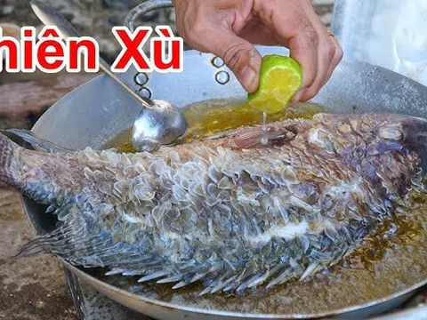 Đầu bếp 5 sao mách: Rán cá muốn không bị sát chảo, vàng giòn chỉ cần 1 thứ