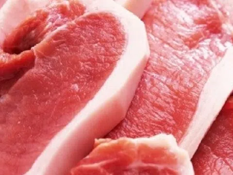 Đi chợ mua thịt lợn, thấy 1 trong 5 dấu hiệu này thì đừng mua, có thể thịt sắp hỏng