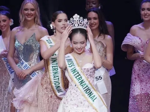 Thanh Thuỷ nói gì về chiếc váy gây tranh cãi trước khi đăng quang Miss International 2024?